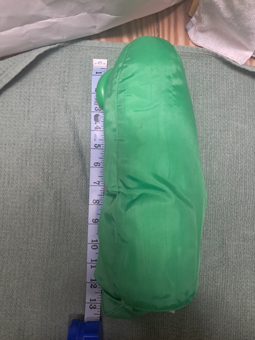 Circa 2000 VeggieTales Larry The Cucumber Animated - Picture 8 of 9